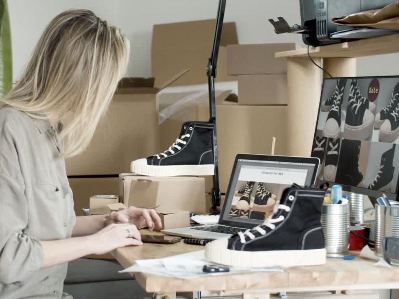 Kako izgraditi prepoznatljiv online brend od nule