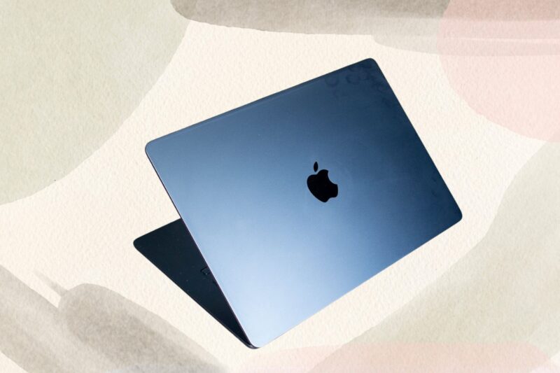 Apple MacBook Air M2 plave boje